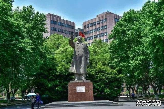 兰州大学和同济大学哪个好？王牌专业是什么？去哪一个更合适？